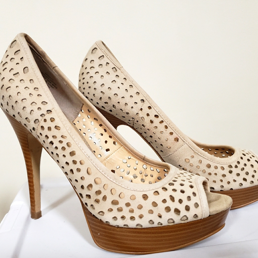 Enzo Angiolini Platform Cut Out Leather Shoes